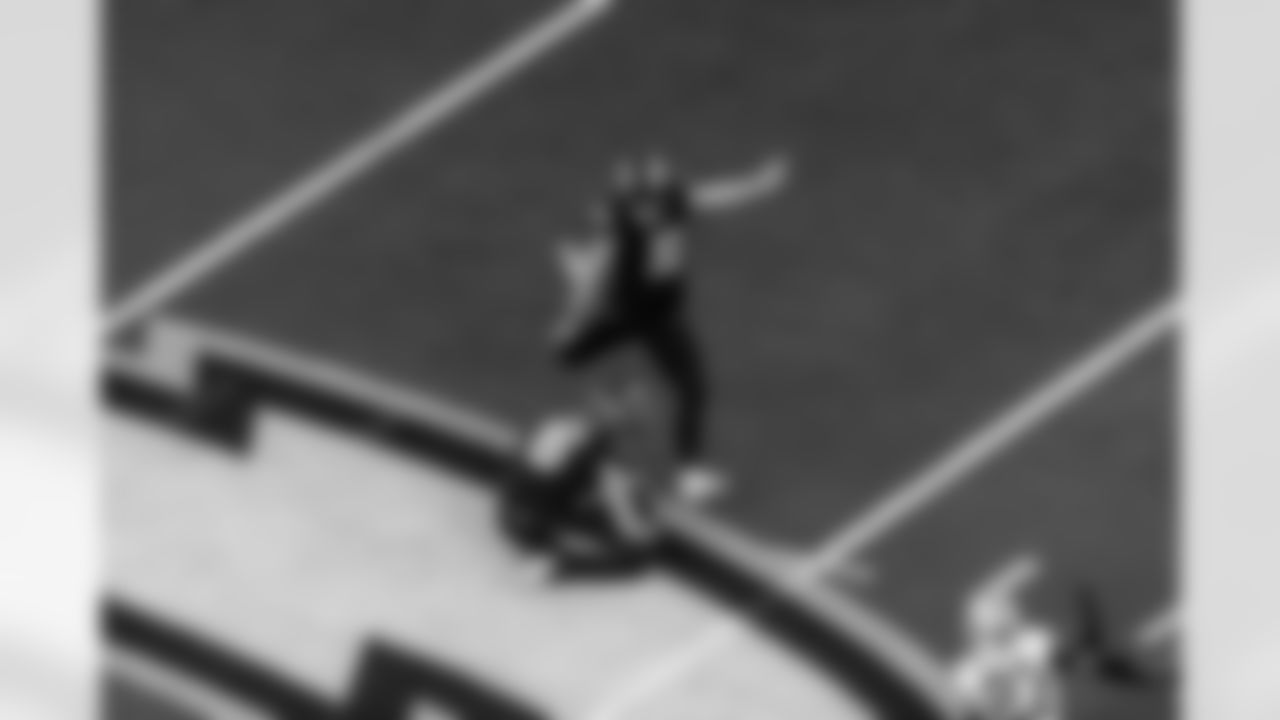 Chargers K Cameron Dicker (#11) in action during their Pro Bowl season