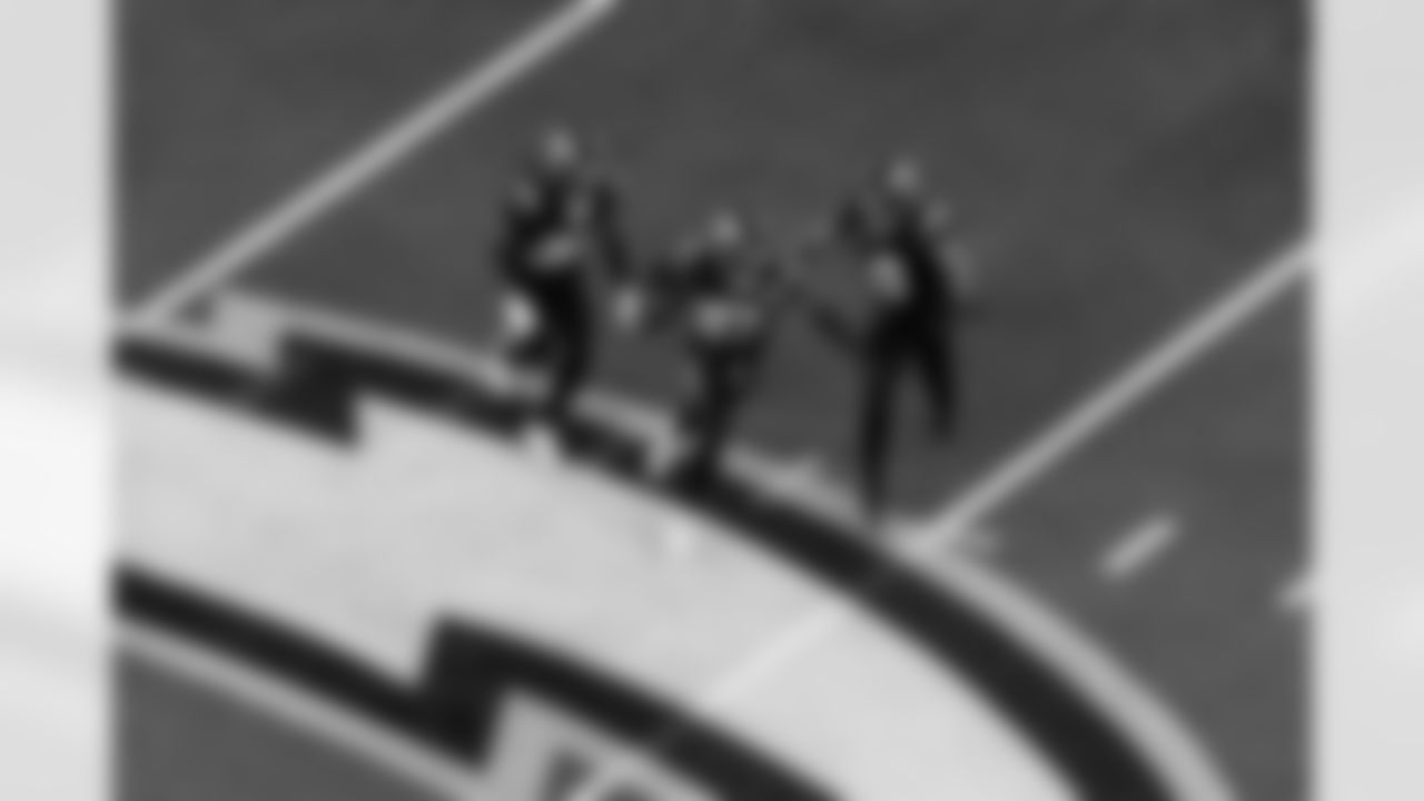 Take a look back at the best photos of the Chargers 2025 draft class in their inaugural NFL campaign.