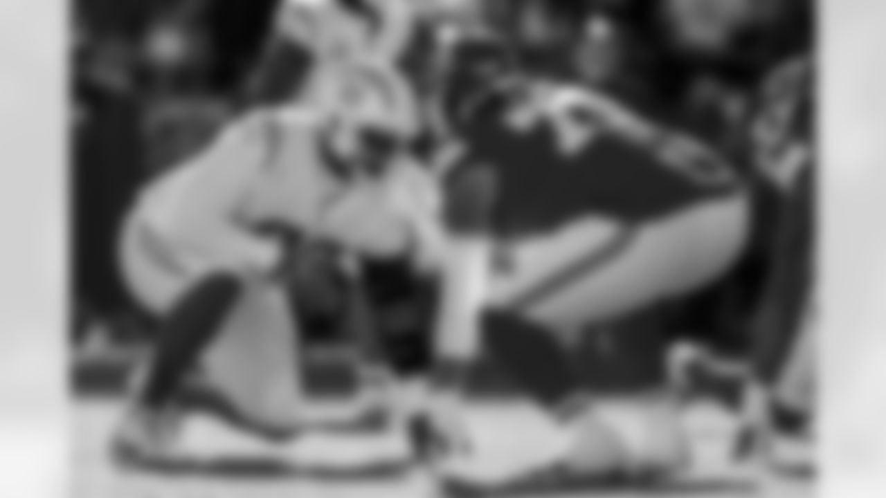 Take a look at the best photos of Chargers 2026 free agent Otito Ogbonnia