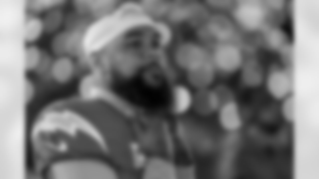 The Los Angeles Chargers play the New York Jets on Monday, November 6, 2023 at MetLife Stadium in East Rutherford, NJ.
[FINAL SCORE: LAC 27 - NYJ 6]