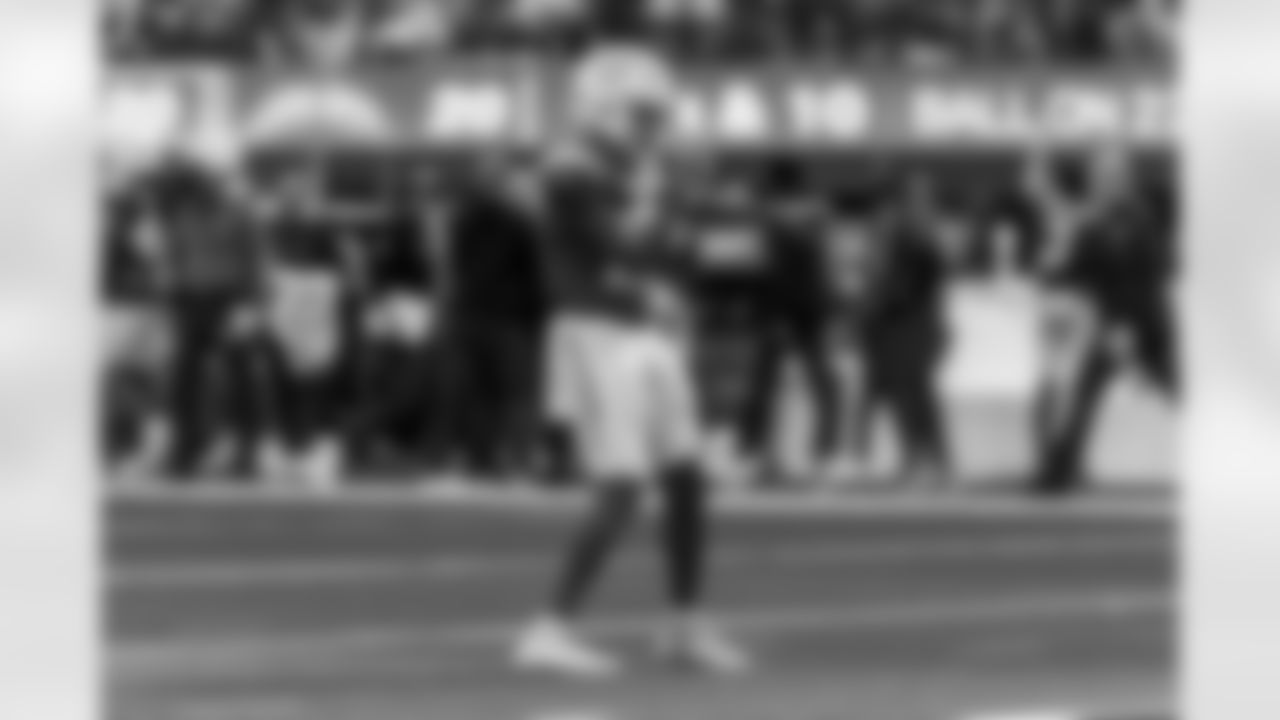 Take a look back at the best photos of the Chargers 2025 draft class in their inaugural NFL campaign.