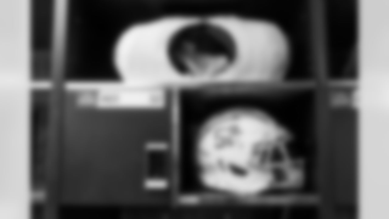 Check out the best shots from the Chargers Week 15 matchup against the Chiefs!