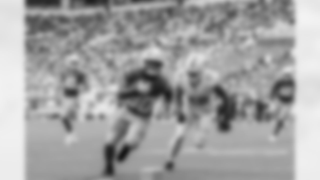 Check out the best shots from the Chargers Week 6 matchup against the Dolphins!