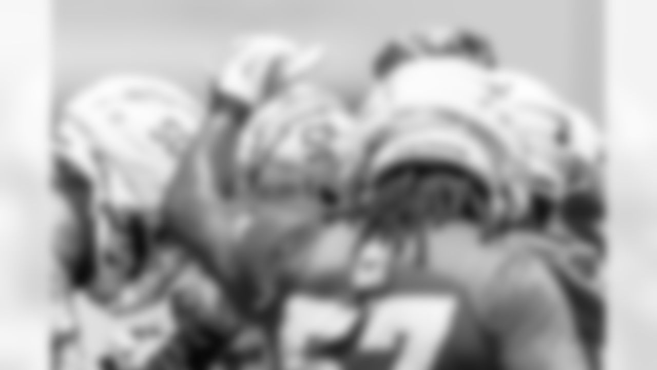 Los Angeles Chargers players participate in Phase 3 of the offseason program on Tuesday, May 27, 2025 at The Bolt in El Segundo, CA.