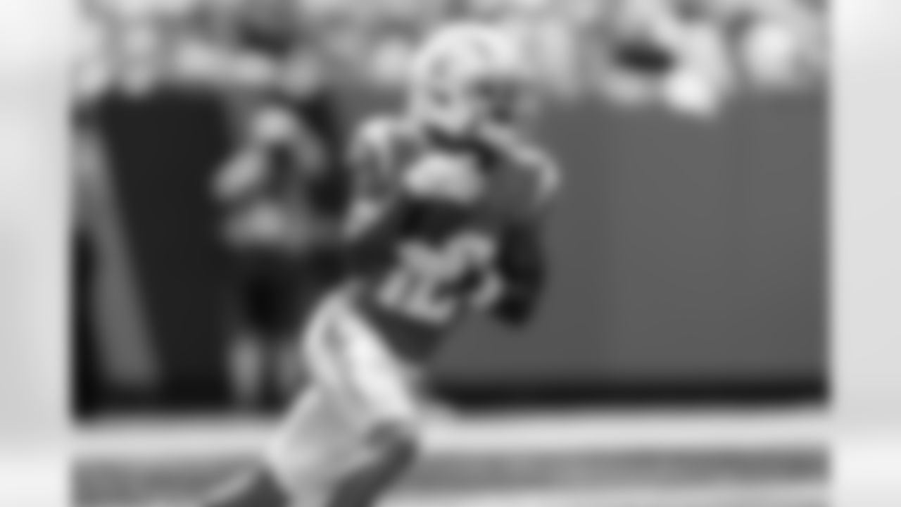 The Los Angeles Chargers play the Carolina Panthers on Sunday, September 15, 2024 at Bank of America Stadium in Charlotte, NC.
[FINAL SCORE: LAC 26 - CAR 3]