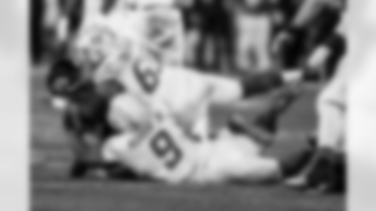 Relive the Chargers' postseason appearances through images from playoff games, highlighting the moments that defined the team in the NFL playoffs.