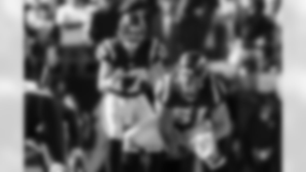 The San Diego Chargers play the New England Patriots in the AFC Divisional Playoffs on Sunday, January 14, 2007 at Qualcomm Stadium in San Diego, California. 
[FINAL SCORE: NE 24 - SD 21]