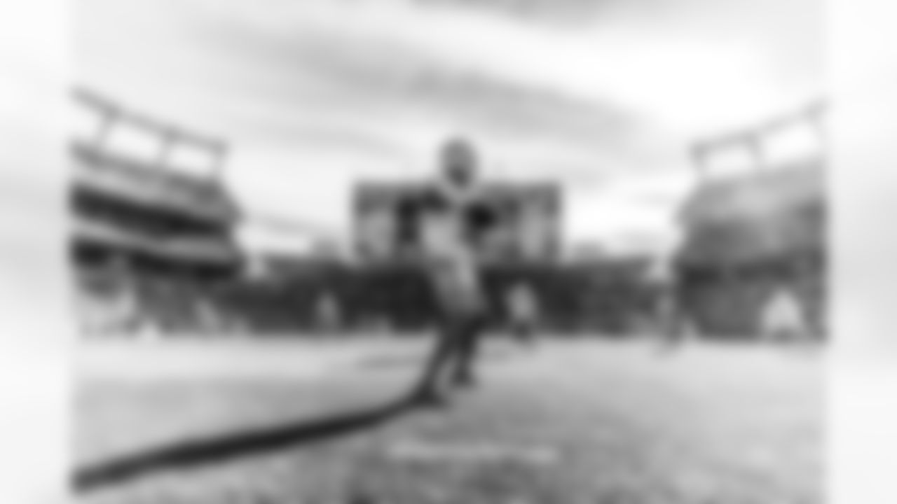 Take a look back at the Chargers Week 18 matchup with the Broncos in monochrome.