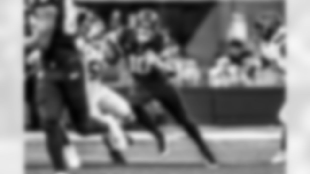 Take a look back at the Chargers Week 17 matchup with the Texans in monochrome.