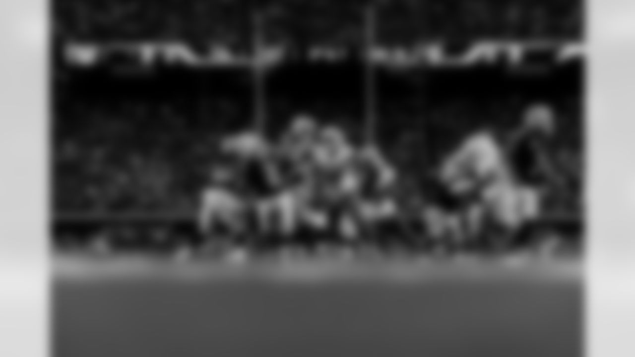 Take a look back at the best photos of Tuli Tuipulotu's 2025 campaign.