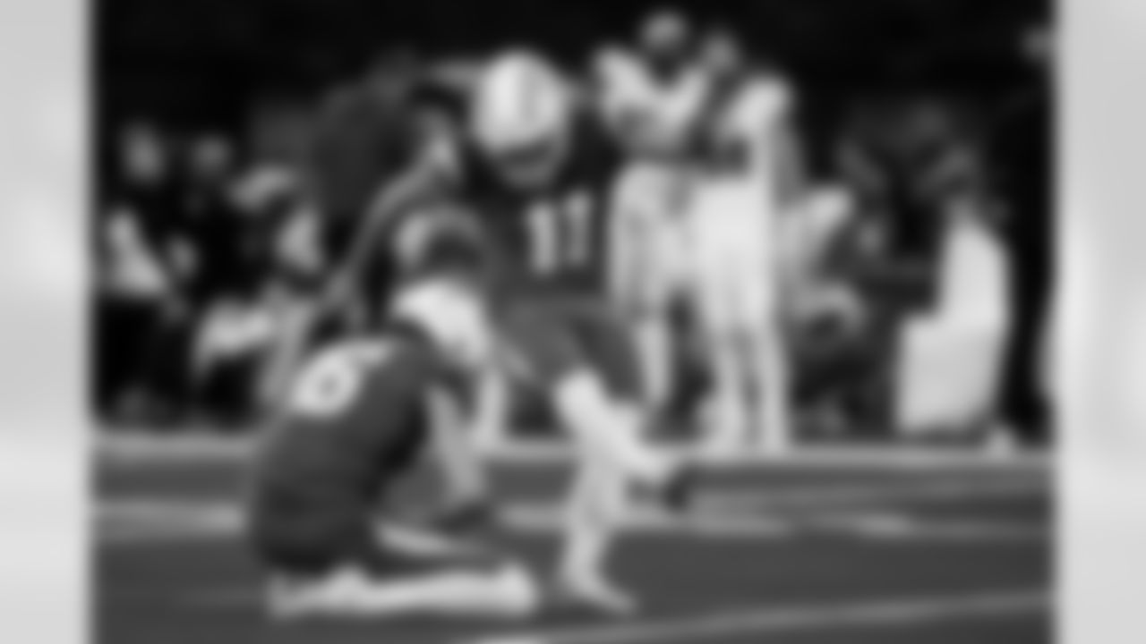 Take a look back at the best photos of Cameron Dicker's 2025 campaign.