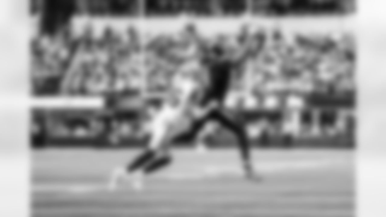 WR Quentin Johnston (1)