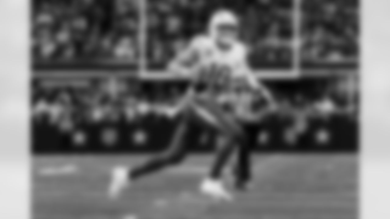 Check out the best shots from the Chargers Week 16 matchup against the Cowboys!