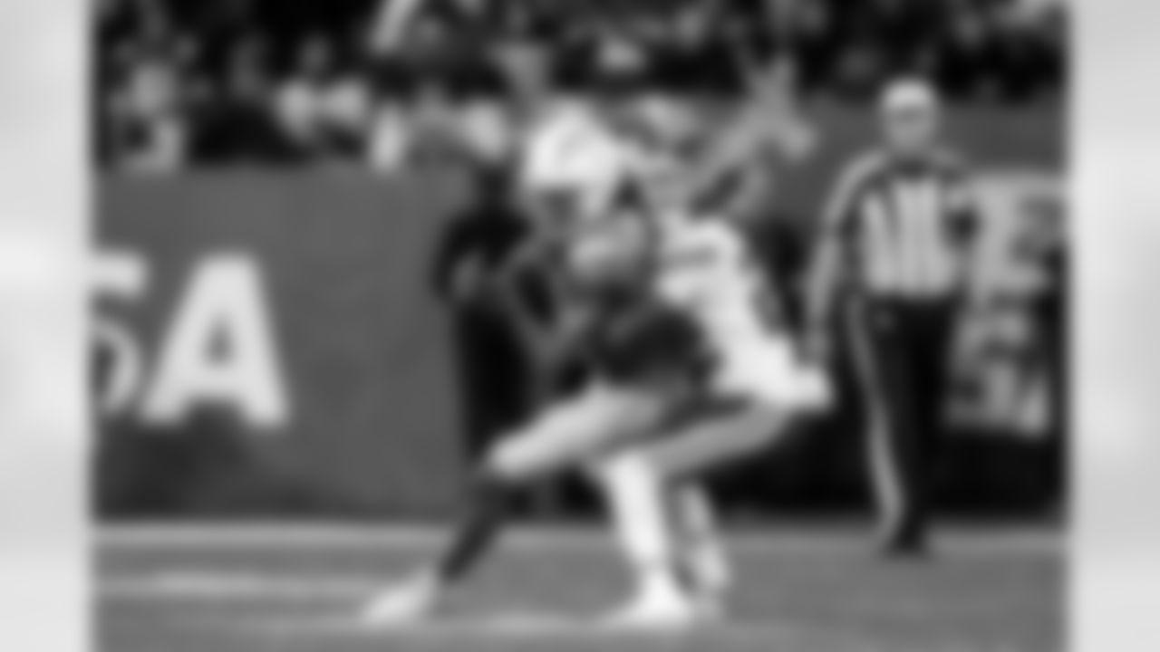 WR Quentin Johnston (1)