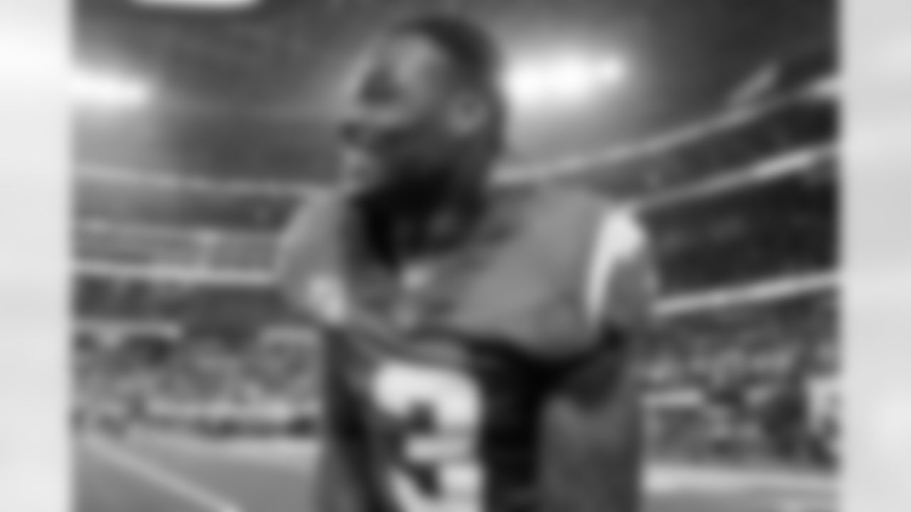 Check out the best shots from the Chargers Week 10 matchup against the Steelers!