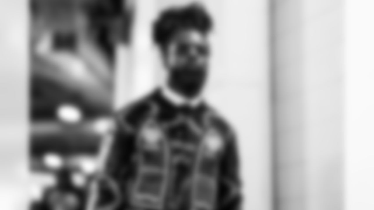 CB Donte Jackson (26)