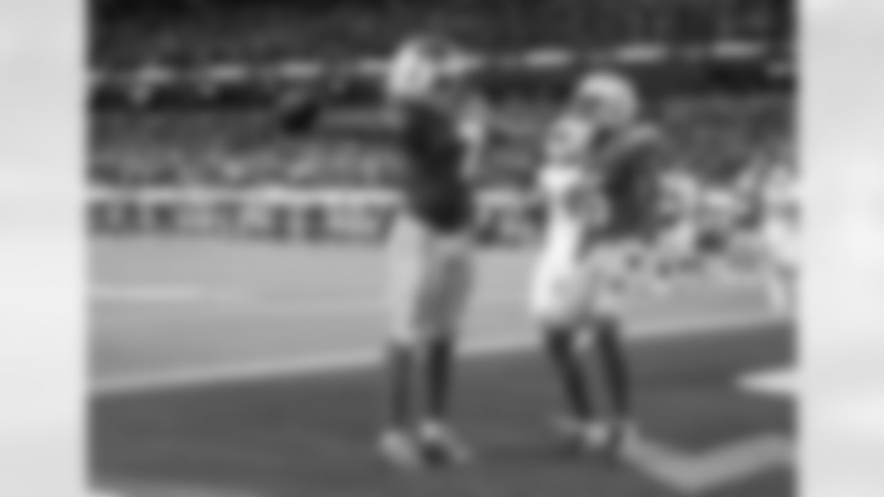 The Los Angeles Chargers play the Dallas Cowboys on Monday, October 16, 2023 at SoFi Stadium in Inglewood, CA.
[FINAL SCORE: DAL 20 - LAC 17]