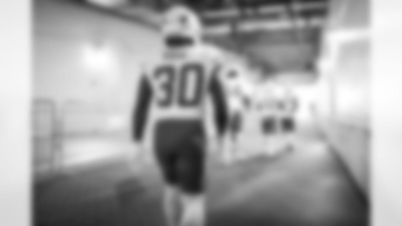 RB Kimani Vidal (30)