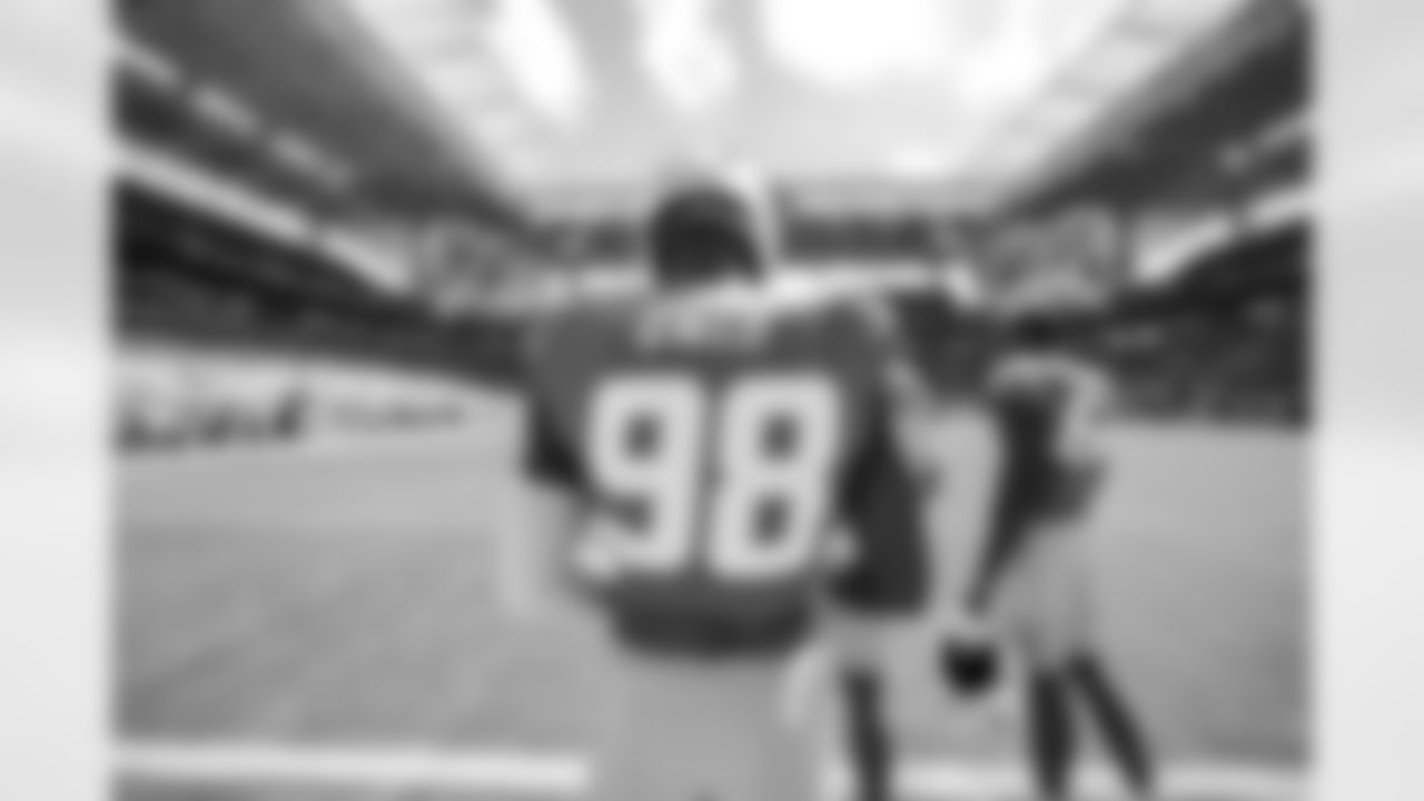 OLB Odafe Oweh (98)