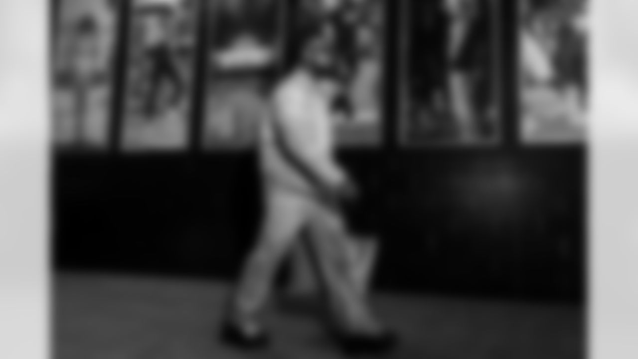 CB Donte Jackson (26)