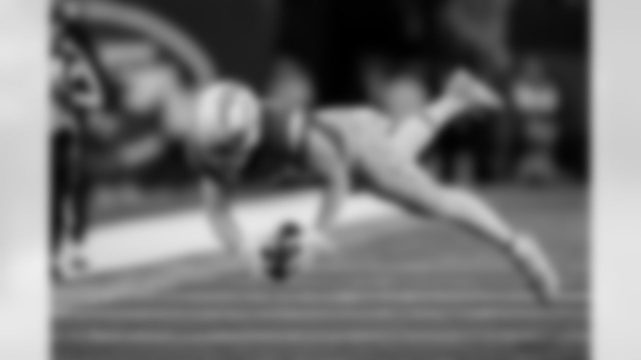 The Los Angeles Chargers play the New York Jets on Monday, November 6, 2023 at MetLife Stadium in East Rutherford, NJ.
[FINAL SCORE: LAC 27 - NYJ 6]

** This catch pushed Keenan Allen over 10,000 receiving yards for his career