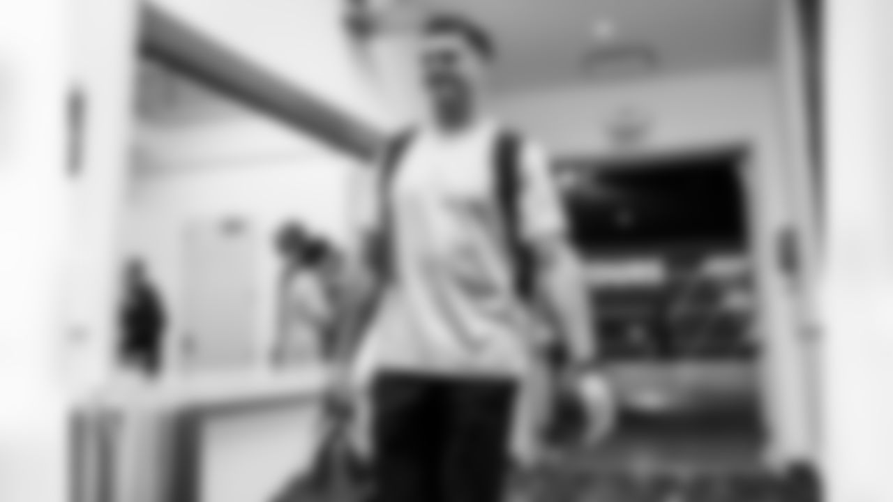 WR Ladd McConkey (15)