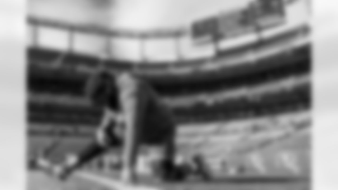 Check out the best shots from the Chargers Week 18 matchup against the Broncos!