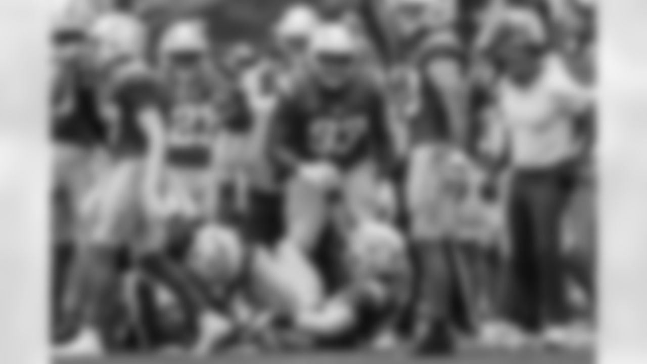 The Los Angeles Chargers play the Miami Dolphins on Sunday, October 12, 2025 at Hard Rock Stadium in Miami Gardens, FL.
[FINAL SCORE: LAC 29 - MIA 27]