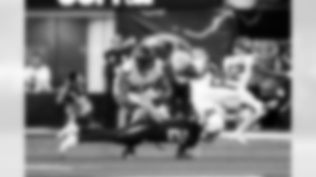 CB Tarheeb Still (29)