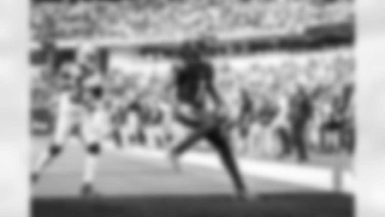 WR Quentin Johnston (1)