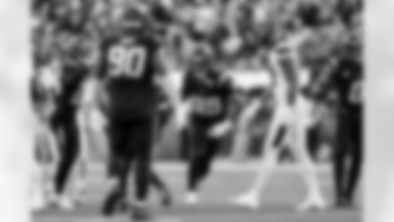 CB Tarheeb Still (29)