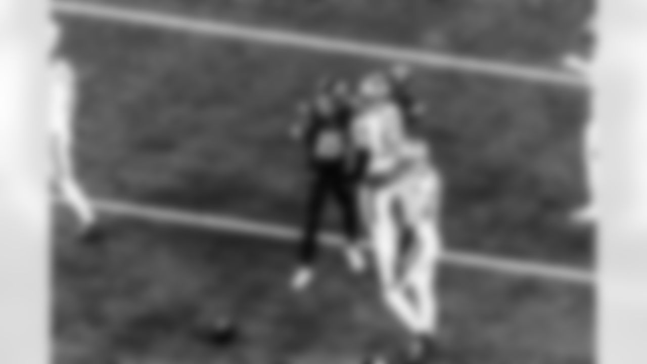 Take a look back at the Chargers Week 8 matchup with the Vikings in monochrome!