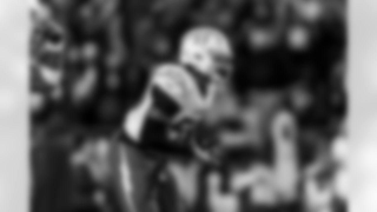 Take a look at the best photos of Chargers 2026 free agent Del'Shawn Phillips