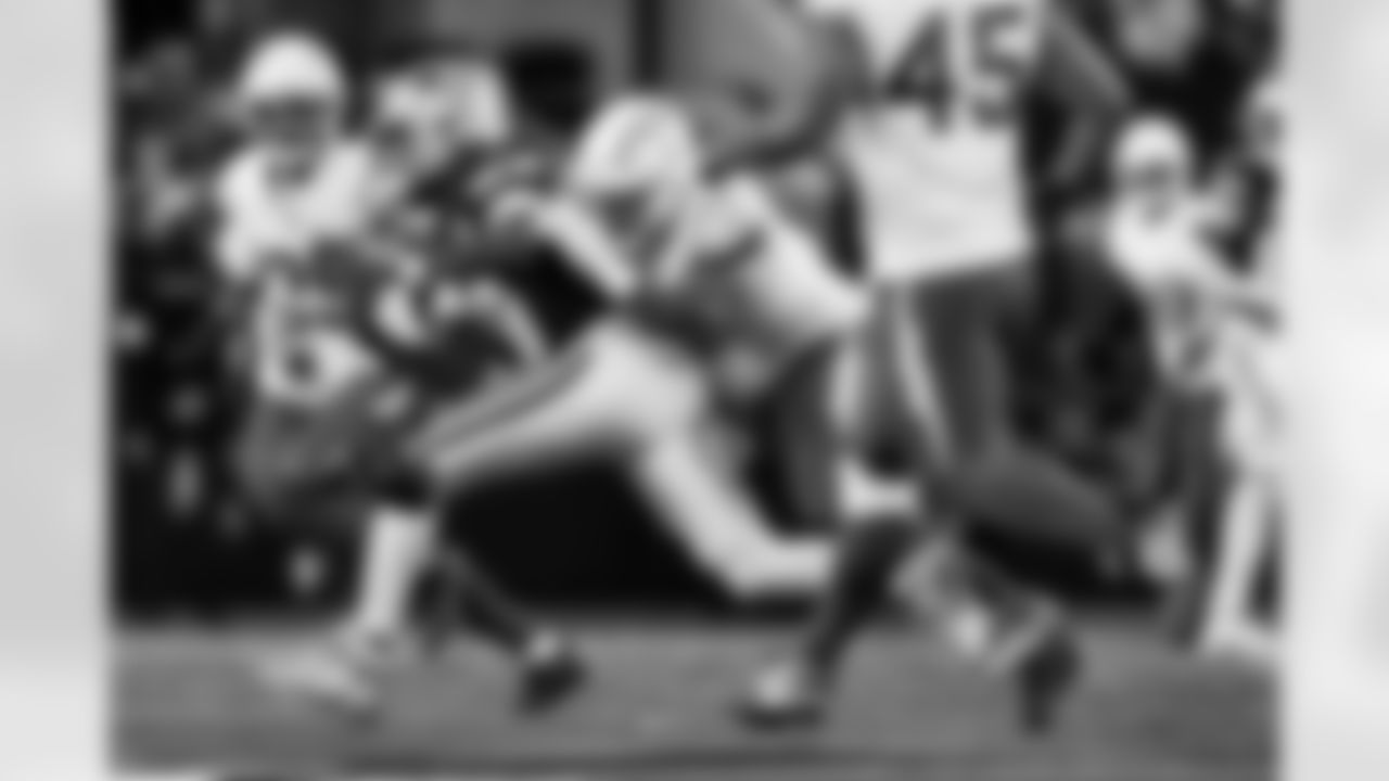 Chargers S Derwin James, Jr. (#3) in action during their Pro Bowl season.