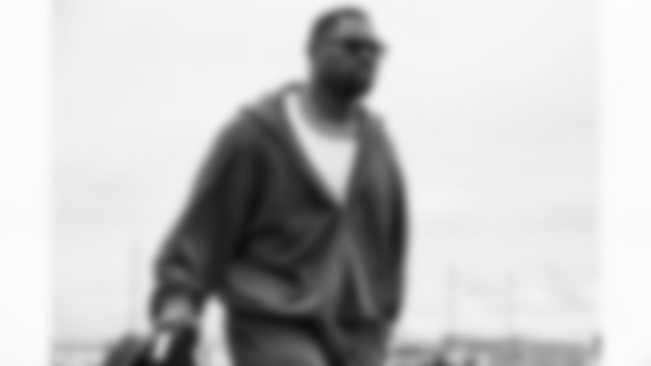 Los Angeles Chargers OLB Khalil Mack (52) travels to Denver on Saturday, Jan. 3, 2025 for the Week 18 regular season matchup against the Denver Broncos.