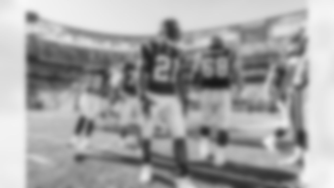 Relive the Chargers' postseason appearances through images from playoff games, highlighting the moments that defined the team in the NFL playoffs.