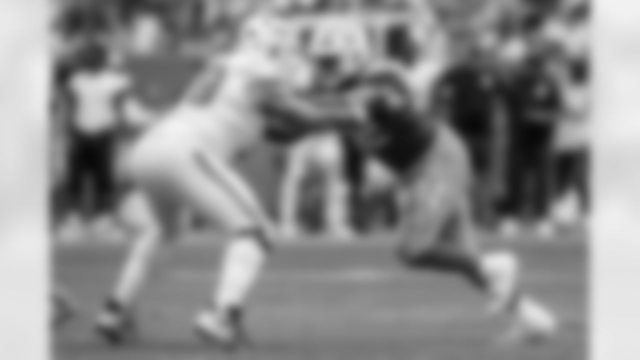 Check out the best shots from the Chargers Week 6 matchup against the Dolphins!