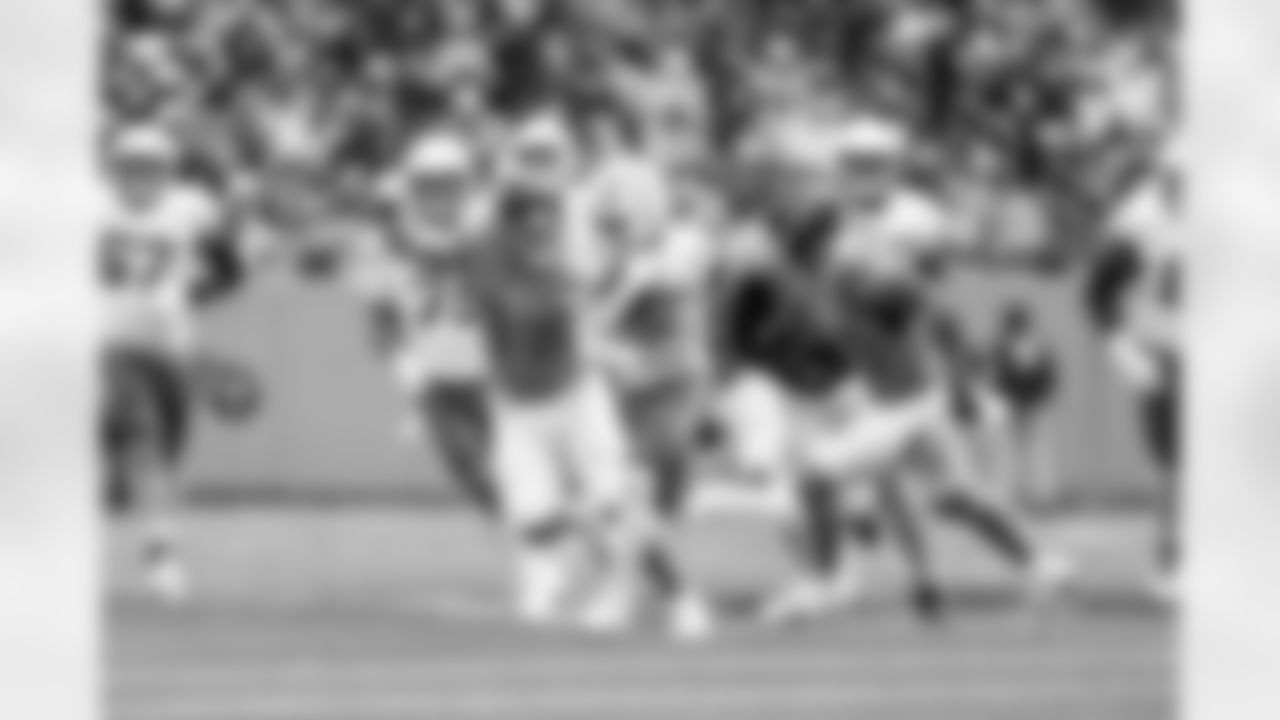 WR Ladd McConkey (15)