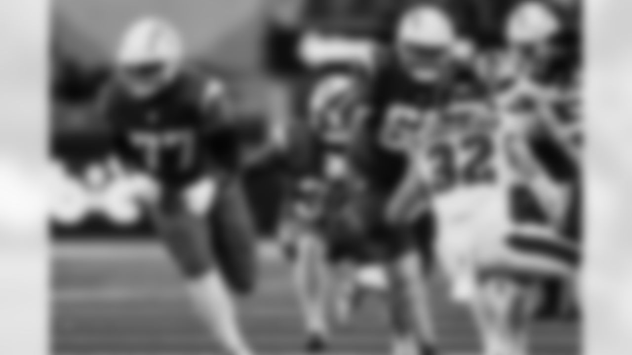 Take a look at the best photos of Chargers 2026 free agent Zion Johnson