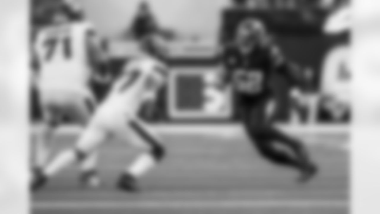 Take a look at the best photos of Chargers 2026 free agent Khalil Mack