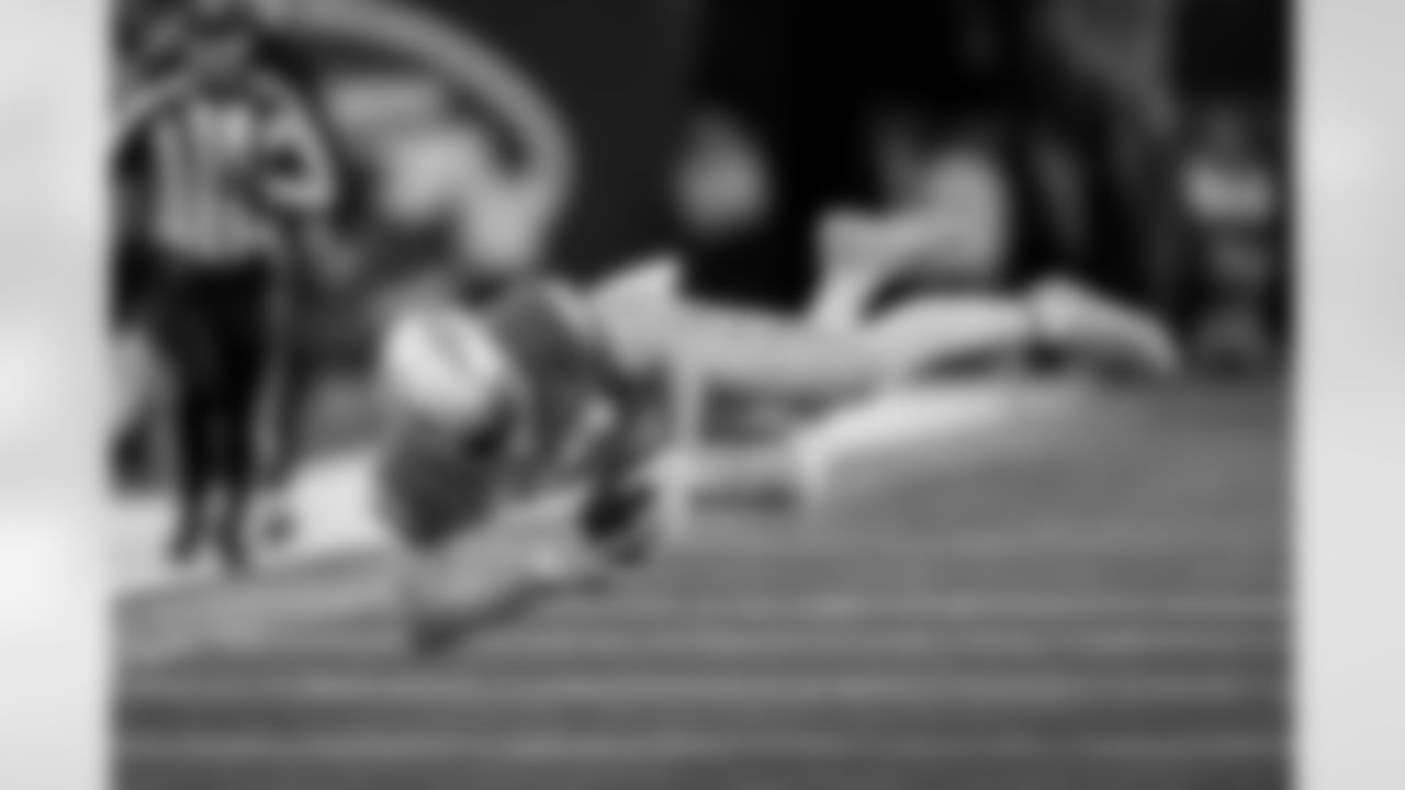 The Los Angeles Chargers play the New York Jets on Monday, November 6, 2023 at MetLife Stadium in East Rutherford, NJ.
[FINAL SCORE: LAC 27 - NYJ 6]

** This catch pushed Keenan Allen over 10,000 receiving yards for his career