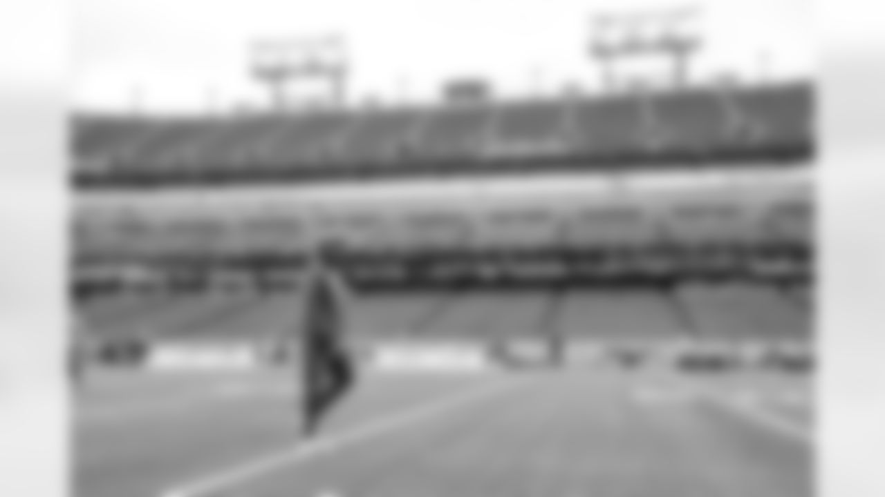 WR Quentin Johnston (1)