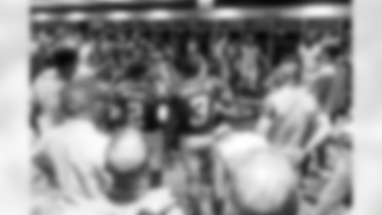 Check out the best shots from the Chargers Week 6 matchup against the Dolphins!