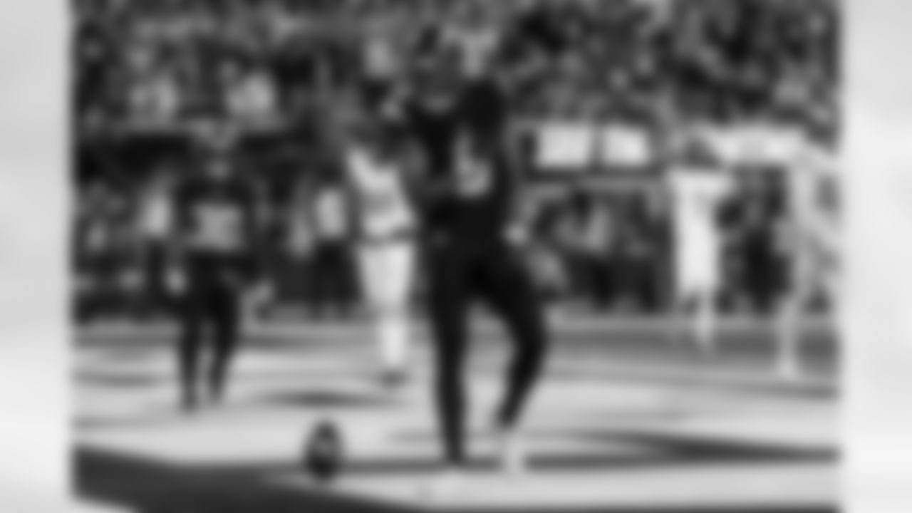 Take a look back at the best photos of the Chargers 2025 draft class in their inaugural NFL campaign.