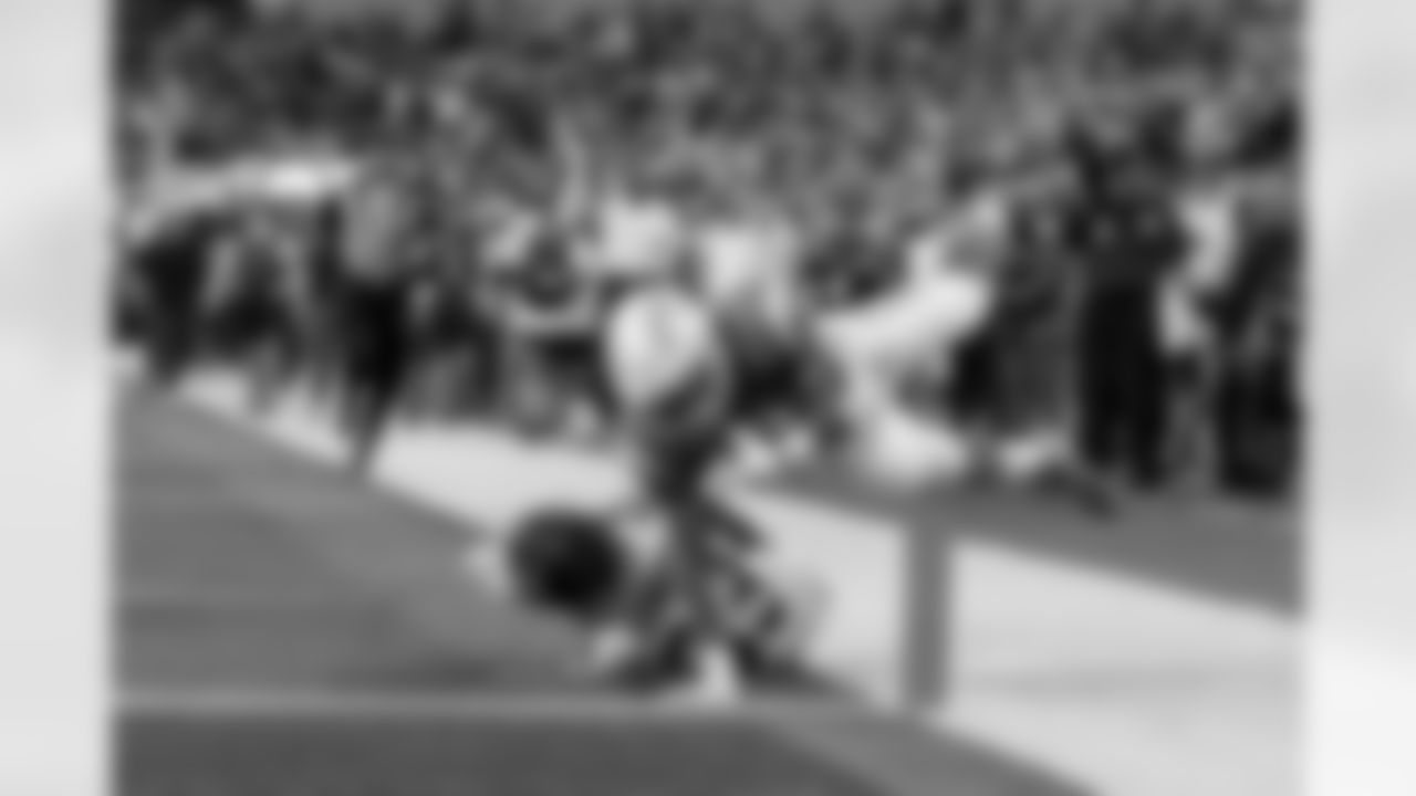 The Los Angeles Chargers play the Chicago Bears on Sunday, October 29, 2023 at SoFi Stadium in Inglewood, CA.
[FINAL SCORE: LAC 30 - CHI 13]