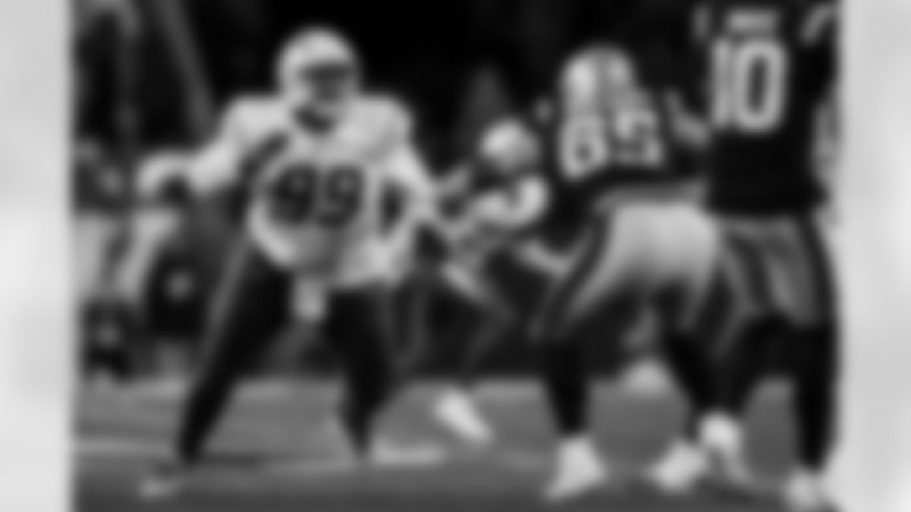 Take a look back at the best photos of the Chargers 2025 draft class in their inaugural NFL campaign.