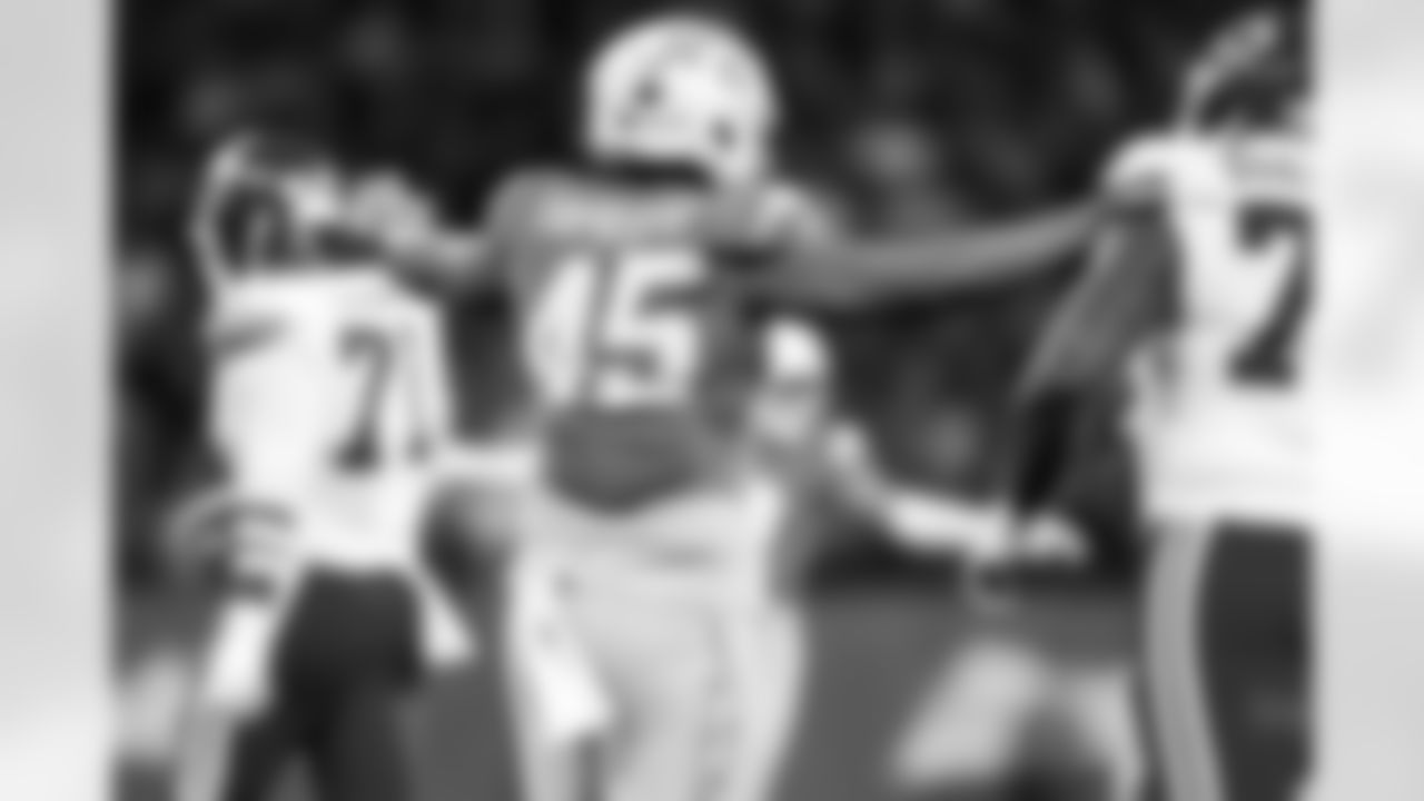 OLB Tuli Tuipulotu (45)