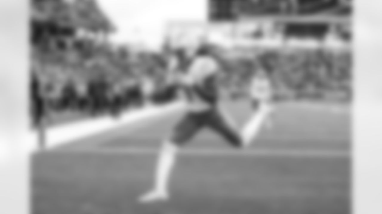 WR Quentin Johnston (1)