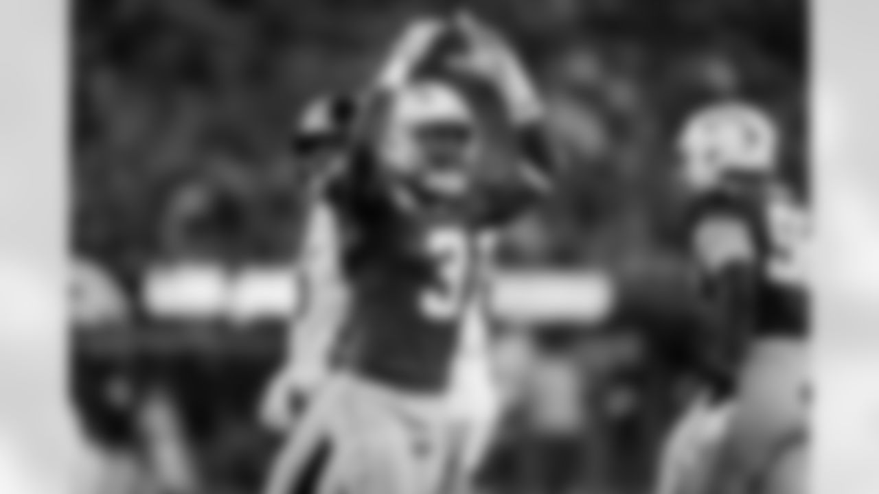 Chargers S Derwin James, Jr. (#3) in action during their Pro Bowl season.