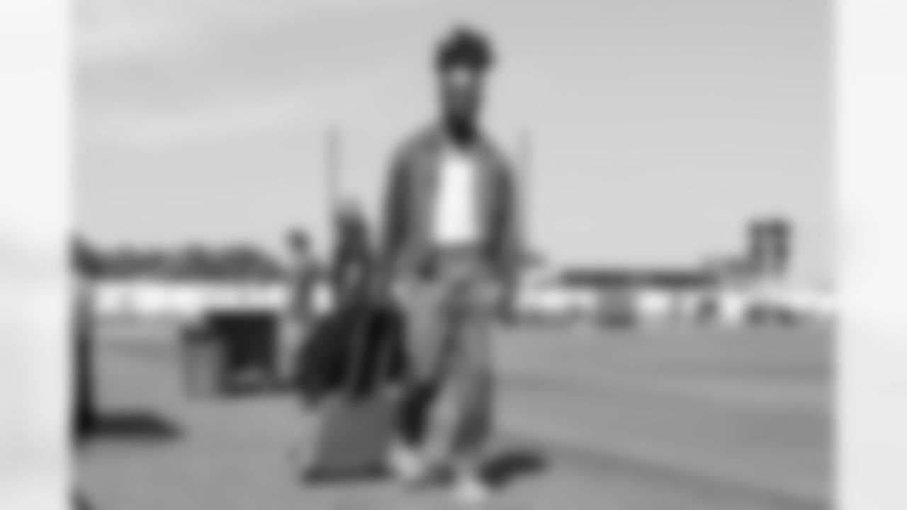 CB Donte Jackson (26)